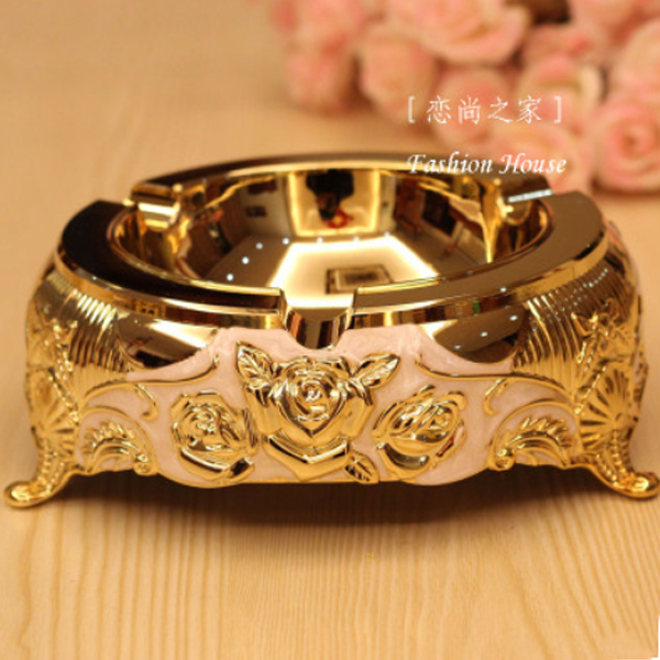 5Cgo 36739359747 歐式奢華煙灰缸 宮廷金色煙灰缸 高檔合金裝飾品家居擺設禮品 高檔歐式煙灰缸 WXP36000
