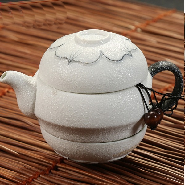 5Cgo 41407985894 雪花釉白色功夫茶具快客杯便攜旅行出遊茶具辦公個人泡茶杯茶壺 一壺兩杯 AGL54000