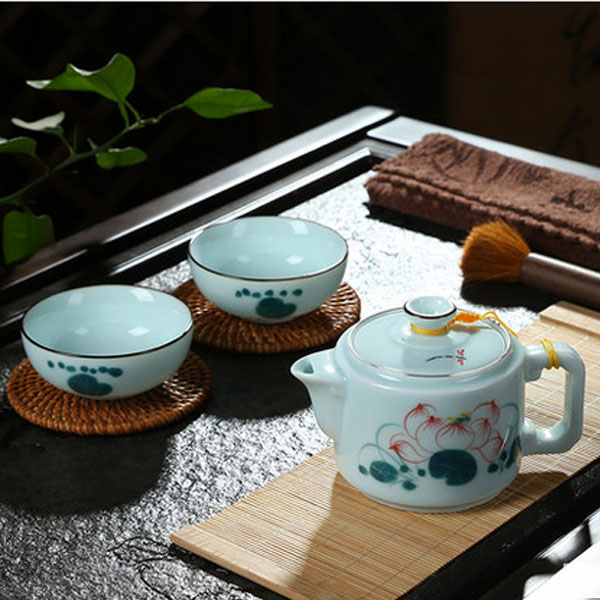5Cgo 44012275834 茶具套裝整套功夫茶具套裝壺手繪青瓷快客杯一壺二杯攜帶陶瓷杯蓋碗小茶杯  LAY86000