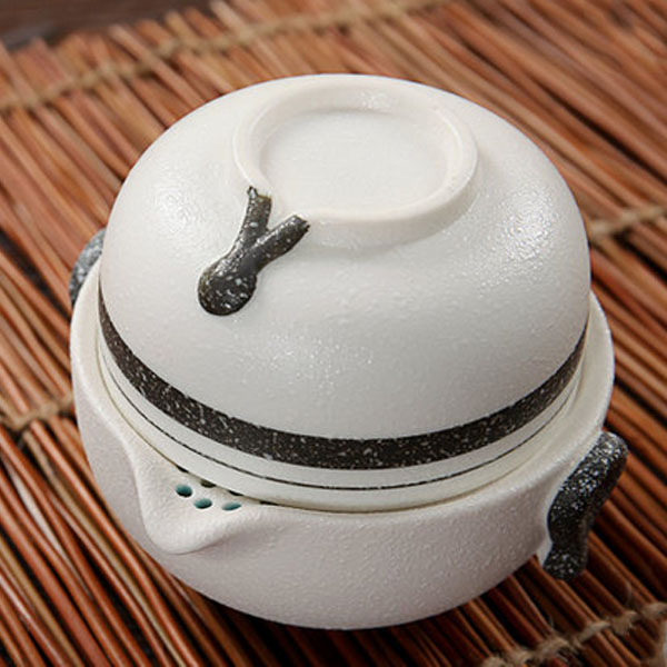 5Cgo  37635304591 陶瓷居家辦公茶具一壺一杯旅行茶具雪花釉快客杯喝茶杯泡茶杯飲茶茶具   LAY93000