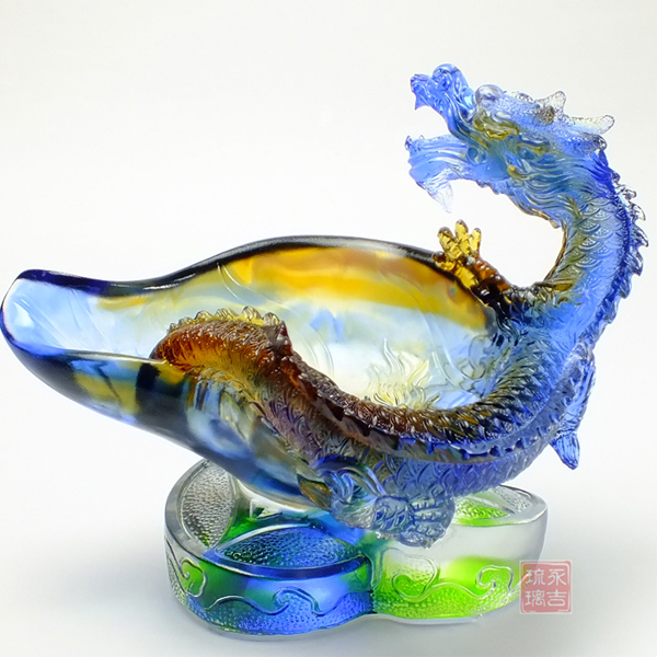 5Cgo 45653362193 琉璃工藝品辦公室客廳創意開業禮物招財龍風水擺件 琉璃煙灰缸擺設龍 附禮盒  GSX91010