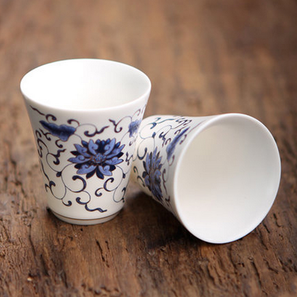 5Cgo 40119779400 古典美器莺歌功夫茶具禅風纏枝蓮品茗杯喝茶杯小口杯陶瓷杯青花瓷 四個杯   LAY04100