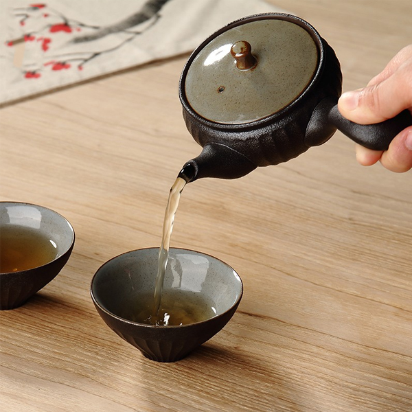 5Cgo 45420534814 粗陶向陽側把壺茶具套裝一壺兩杯功夫茶具快客杯車載旅行便攜式茶具   LAY89100