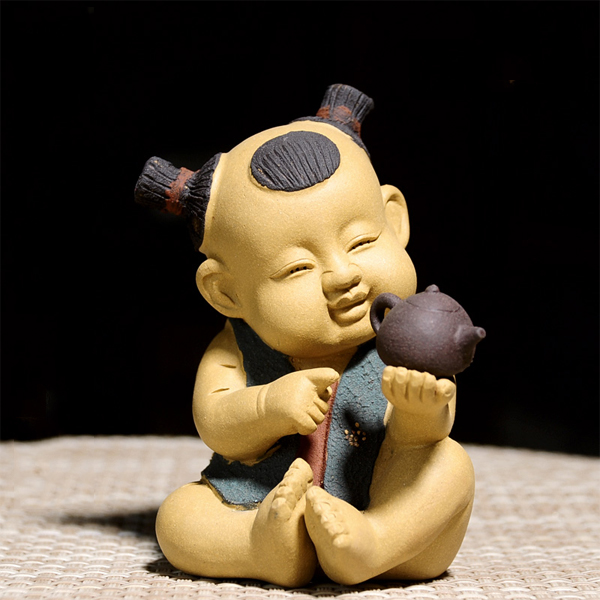 5Cgo 21115879513 紫砂精品雕塑茶寵童子戲壺童子玩壺手工擺件茶玩雜件可愛小童子茶盤配件  LAY99000