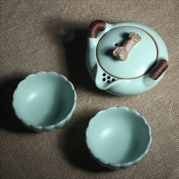 5Cgo  17731033797 汝窯快客杯便攜旅行陶瓷茶具一壺兩杯個人辦公室茶具套裝功夫茶具  LAY85000