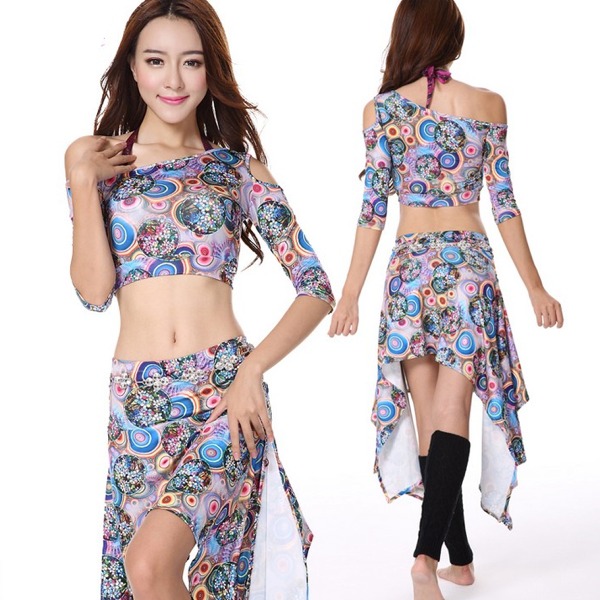5Cgo 523147111557 肚皮舞套裝練功服秋冬練習服裝時尚印花顯瘦表演服舞裙舞衣兩件套 AGL89000