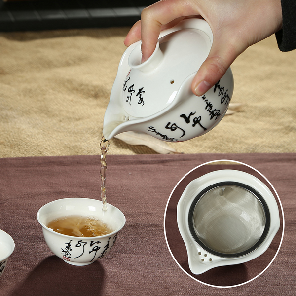 5Cgo   37007217880 青花陶瓷普洱泡茶壺旅行辦公一壺兩杯手抓壺鐵觀音功夫茶具紅茶泡  LAY04000
