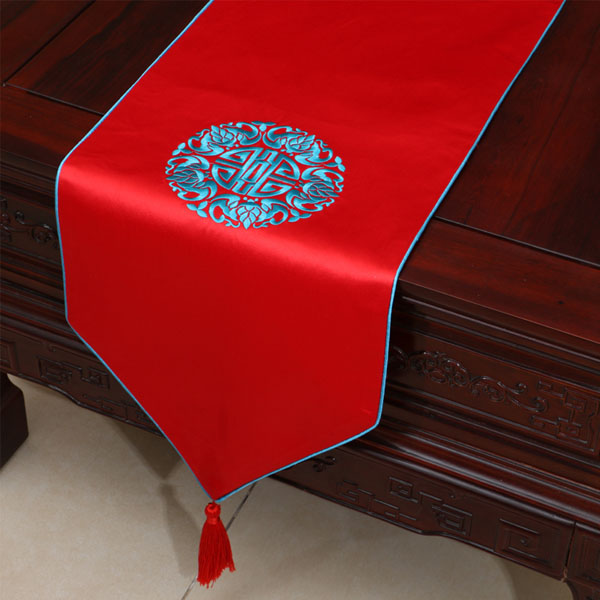 5Cgo 521167966943 中式桌旗歐美式桌條茶幾旗床旗餐墊現代紅木家具刺繡布藝餐婚慶新居床旗床尾巾小茶几設計流蘇吊墜客廳 CHX48000