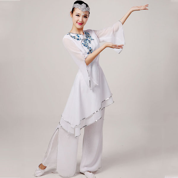 5Cgo 41120520872 古典舞蹈服裝扇子舞新款秧歌舞蹈服裝民族演出服青花瓷水袖現代舞夏  GSX83100
