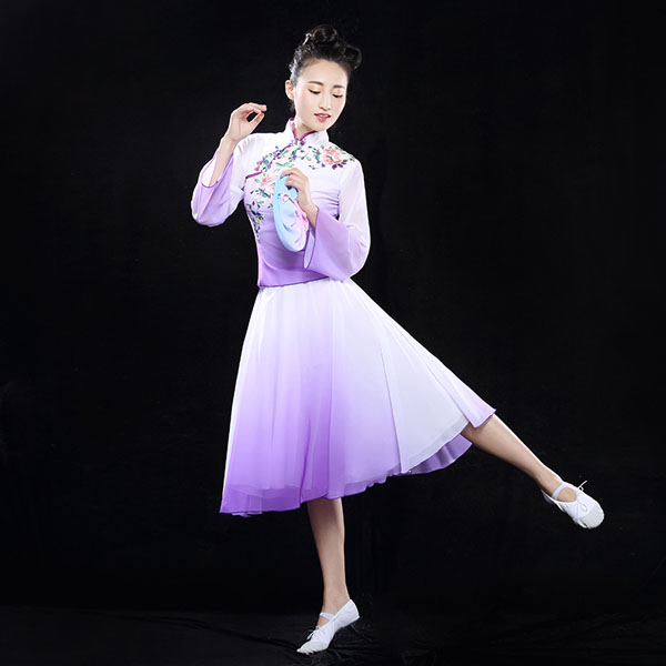 5Cgo 534096169630 扇子舞服裝舞台成人表演中老年秧歌服演出服古典舞蹈服夏季女   GSX84100