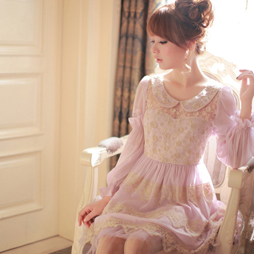 5Cgo  19590480410 新款蕾絲連衣裙秋可愛甜美禮服修身顯瘦公主裙雪紡裙宮廷洋裝 SHM86100