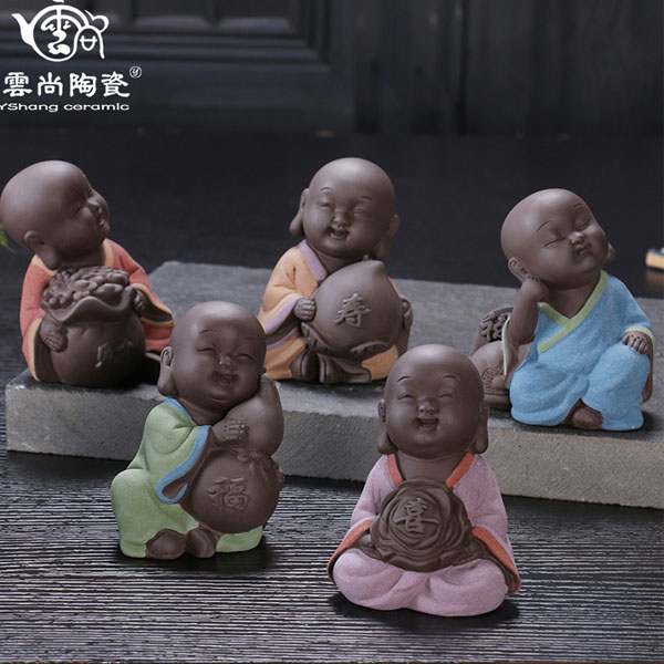 5Cgo 531111785248 可愛佛招財五福茶寵茶壺茶盤茶海功夫茶茶具小和尚彩砂茶寵精品紫砂茶寵茶具配件手工擺件 五個一組  HJT82100
