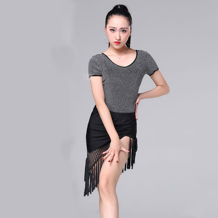 5Cgo 569430567163 2018夏季新款拉丁舞蹈服套裝成人女練習功拉丁舞恰恰舞上衣連衣裙大號流蘇裙下裝修身 HJT89100